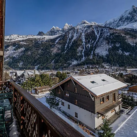 Toits Des Pecles Stunning Views Walkable Location Parkinggarage Chamonix